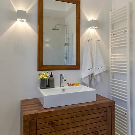 Syros Grace Eco-villa With Jacuzzi & Stuning Views