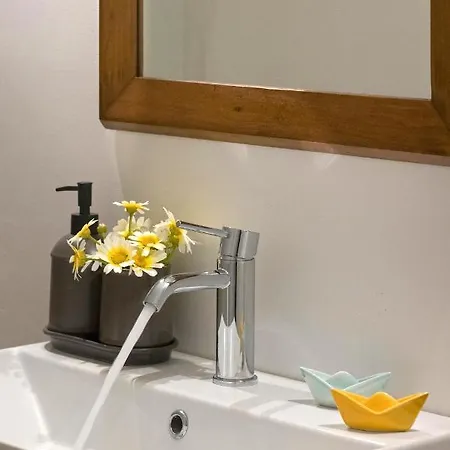 Βίλα Syros Grace Eco-villa With Jacuzzi & Stuning Views Ποσειδωνία