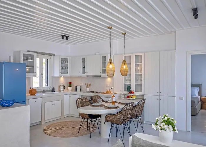 Villa Syros Grace Eco-villa With Jacuzzi & Stuning Views Posidhonía